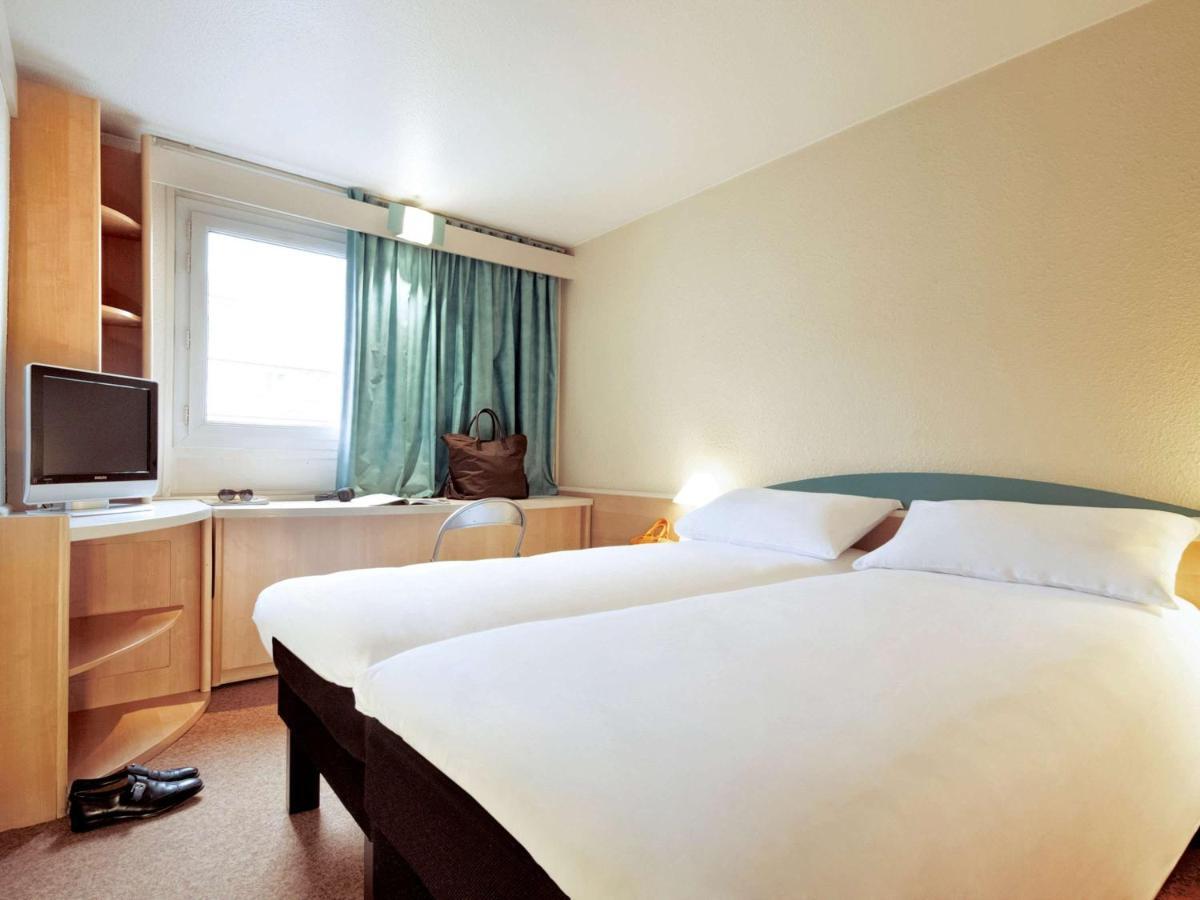ホテル Ibis Tours Sud シャンブレー・レ・トゥール エクステリア 写真